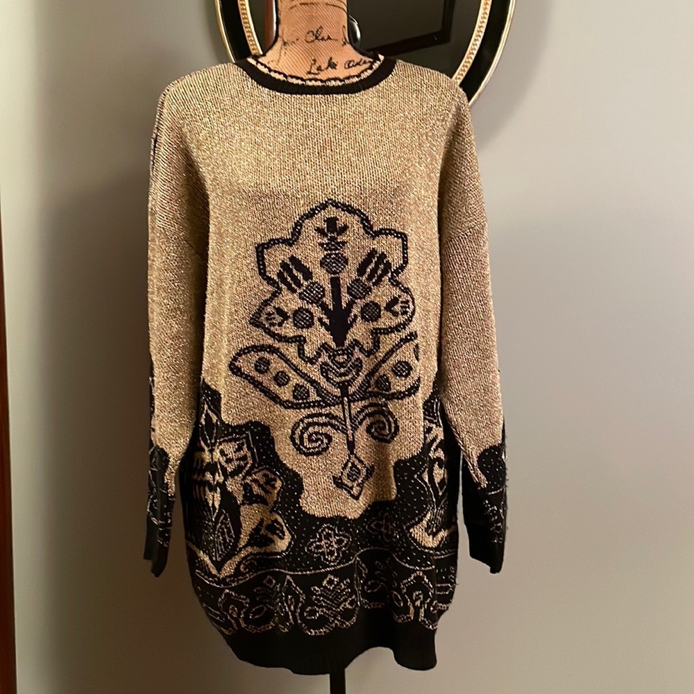 TR Bentley Woman sweater size 22W/42.